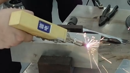 PDKJ handheld laser welder Applied to the sheet metal industry Welding aluminum 