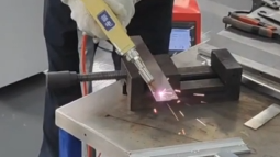 PDKJ handheld laser welder Applied to the sheet metal industry Welding 2.0mm alu