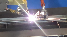 Pdkj robot laser welder Applied to the hardware industry welding Iron 2.0mm batt
