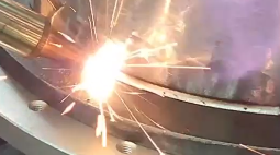 Pdkj handheld laser welder Applied to the sheet metal industry - welding Iron an
