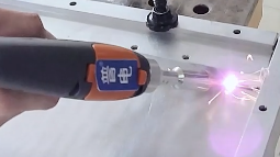 Pdkj handheld laser welder Applied tothe sheet metal industry Welding  Aluminum 