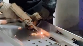 PDKJ handheld laser welder Applied to the sheet metal industry Welding galvanize