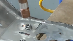 PDKJ standing spot welder Applied to the automotive industry - weldingIron 4.0mm
