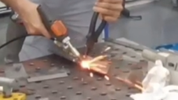 PDKJ handheld laser welder Applied to the sheet metal industry Welding -1.5mm st