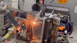 PDKJ robot welding workstation Applied to the hardware industry Welding 0.8mm ba