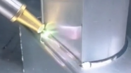 PDKJ Handheld laser welding machine welding 1.8mm aluminum round pipe